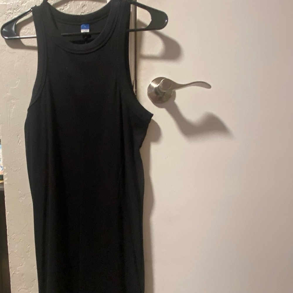 Black Sleeveless Dress
